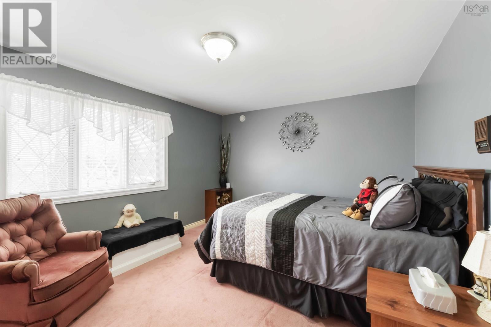 10 Long Lake Road Property Photo 24