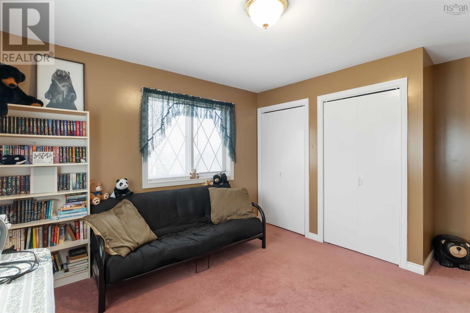 10 Long Lake Road Property Photo 27