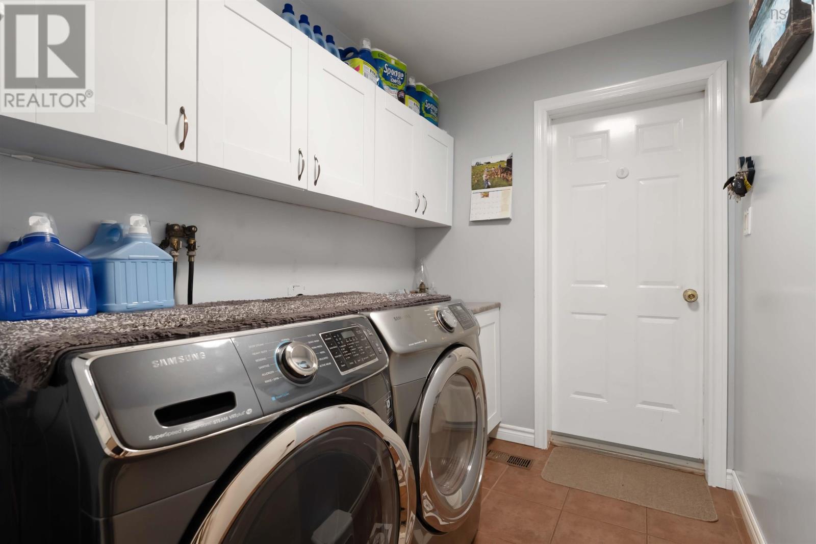 10 Long Lake Road Property Photo 35
