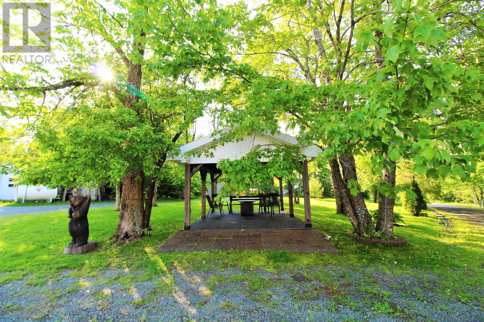 10 Long Lake Road Property Photo 41