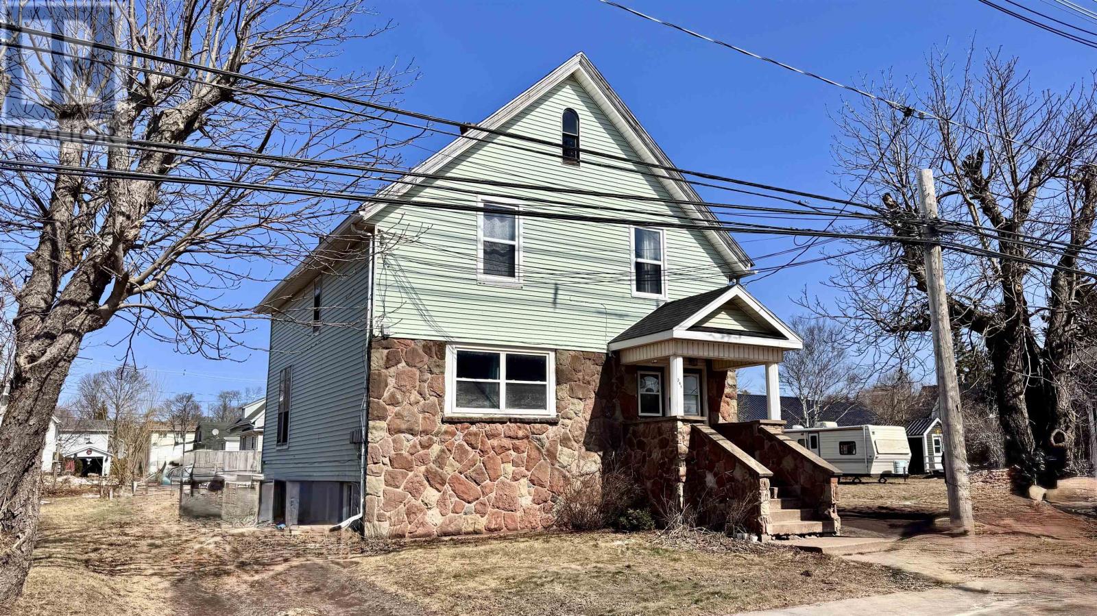 341 Notre Dame Street Property Photo