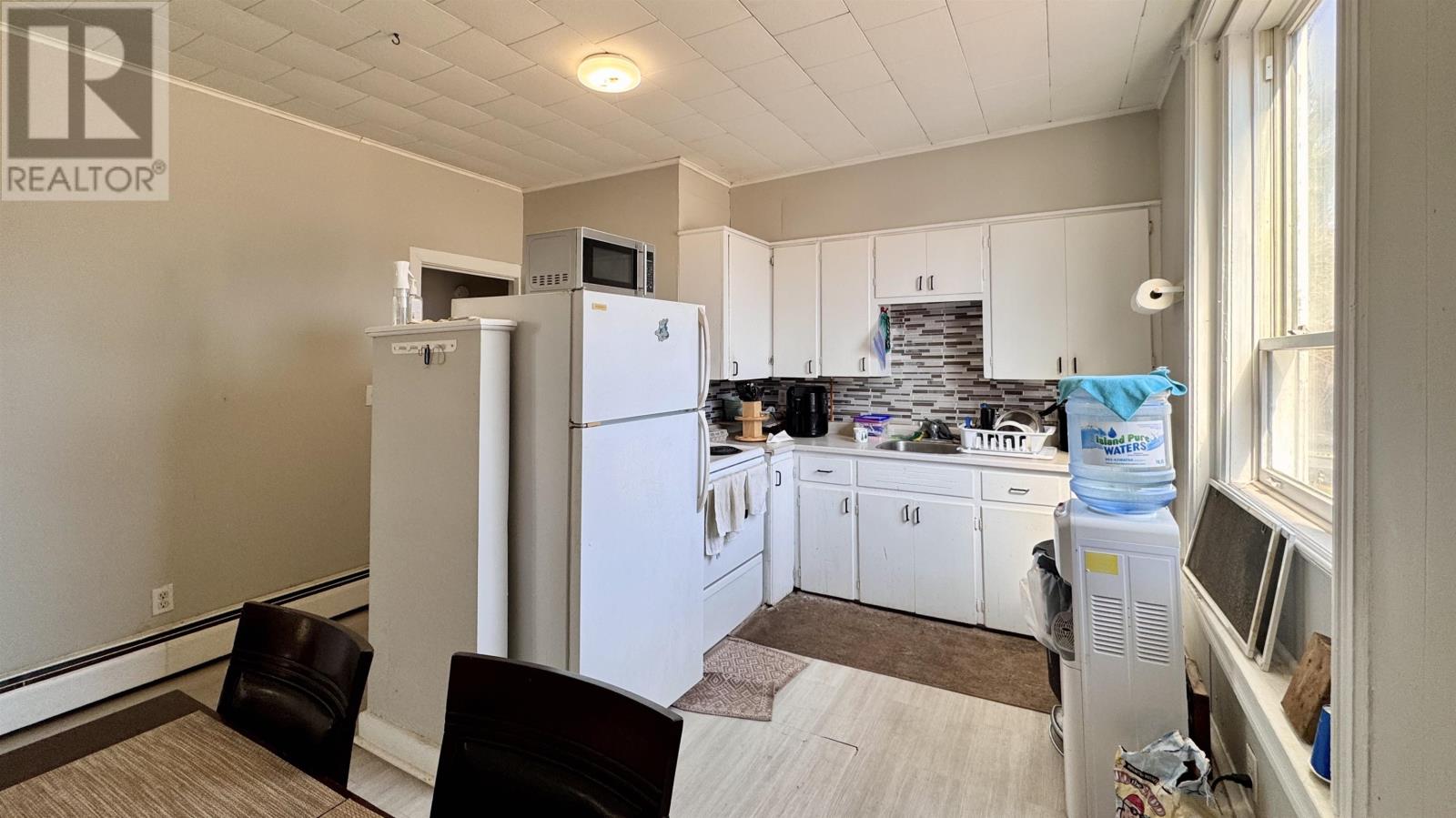 341 Notre Dame Street Property Photo 15