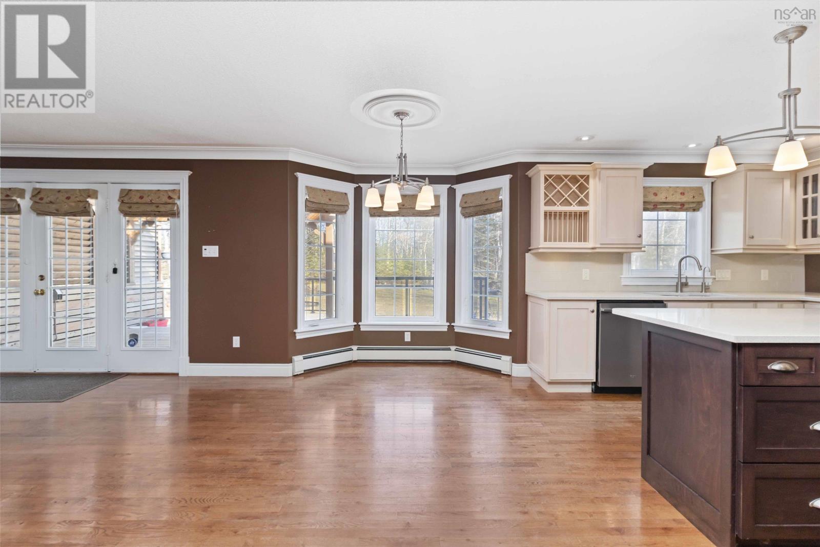 235 Glen Arbour Way Property Photo 10