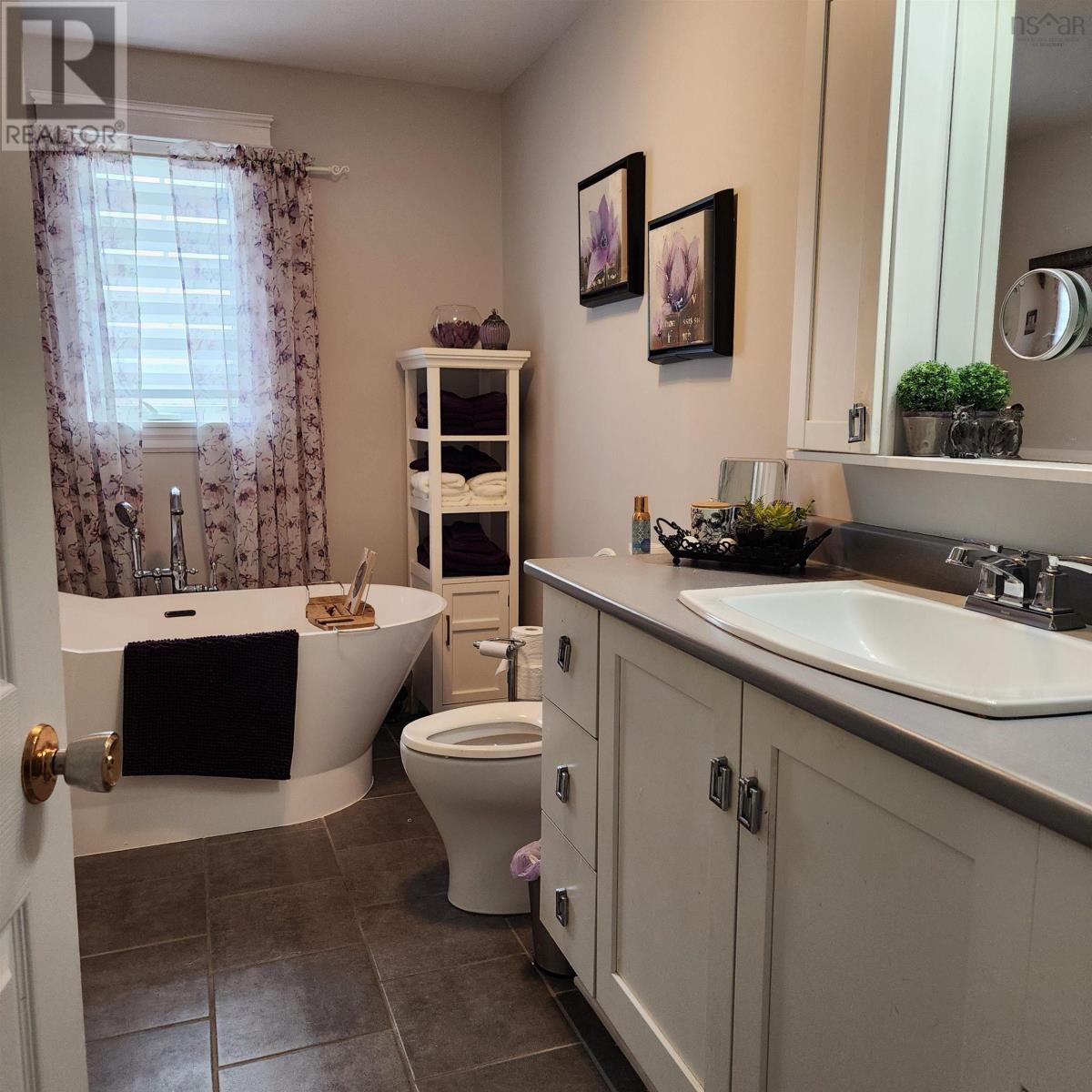 38 Water Street Property Photo 13