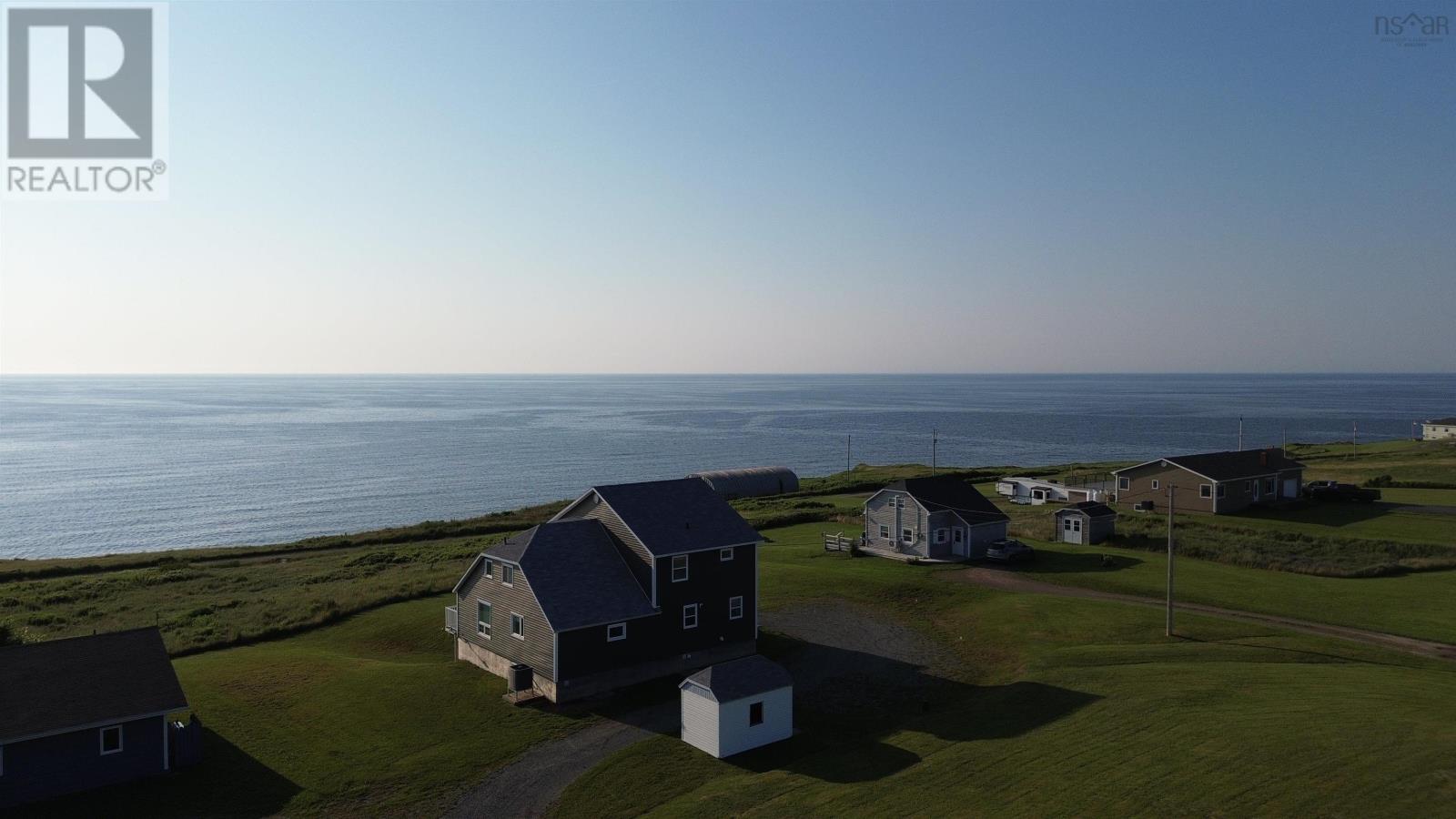 15715 Cabot Trail Property Photo 5