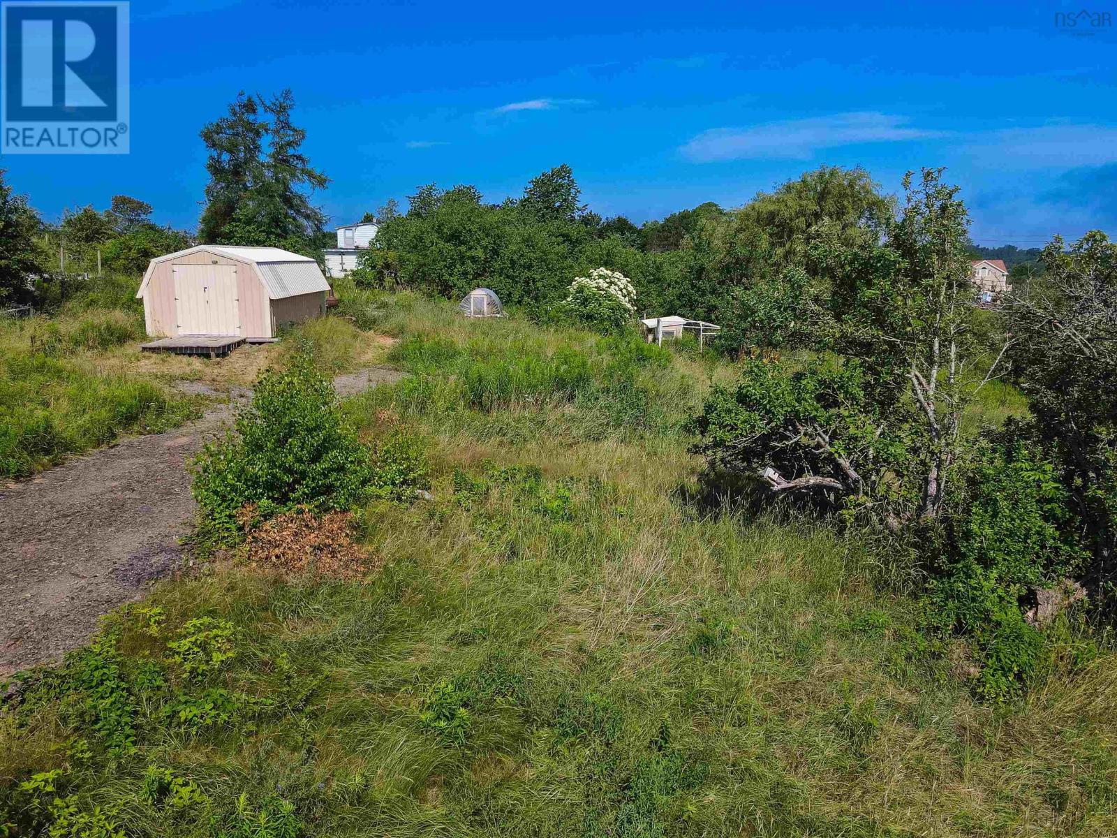 99 Basinview Road Property Photo 4