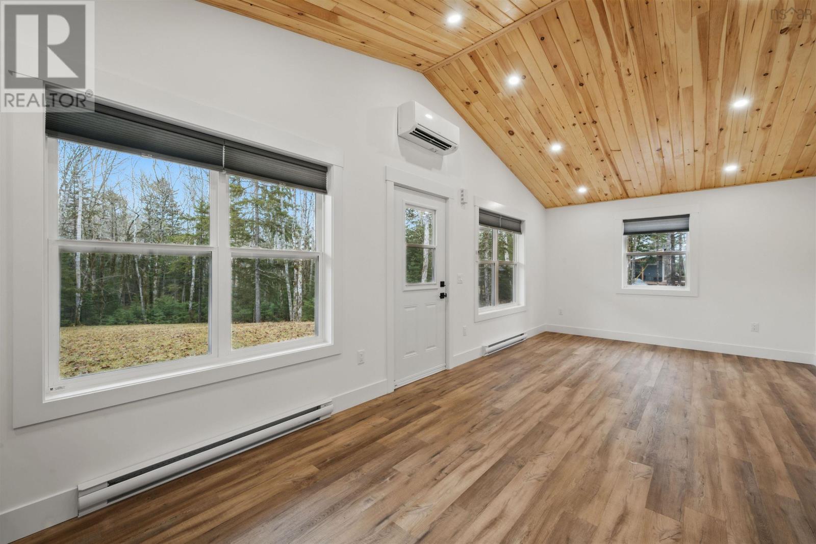 117 192 Resort Road Property Photo 9