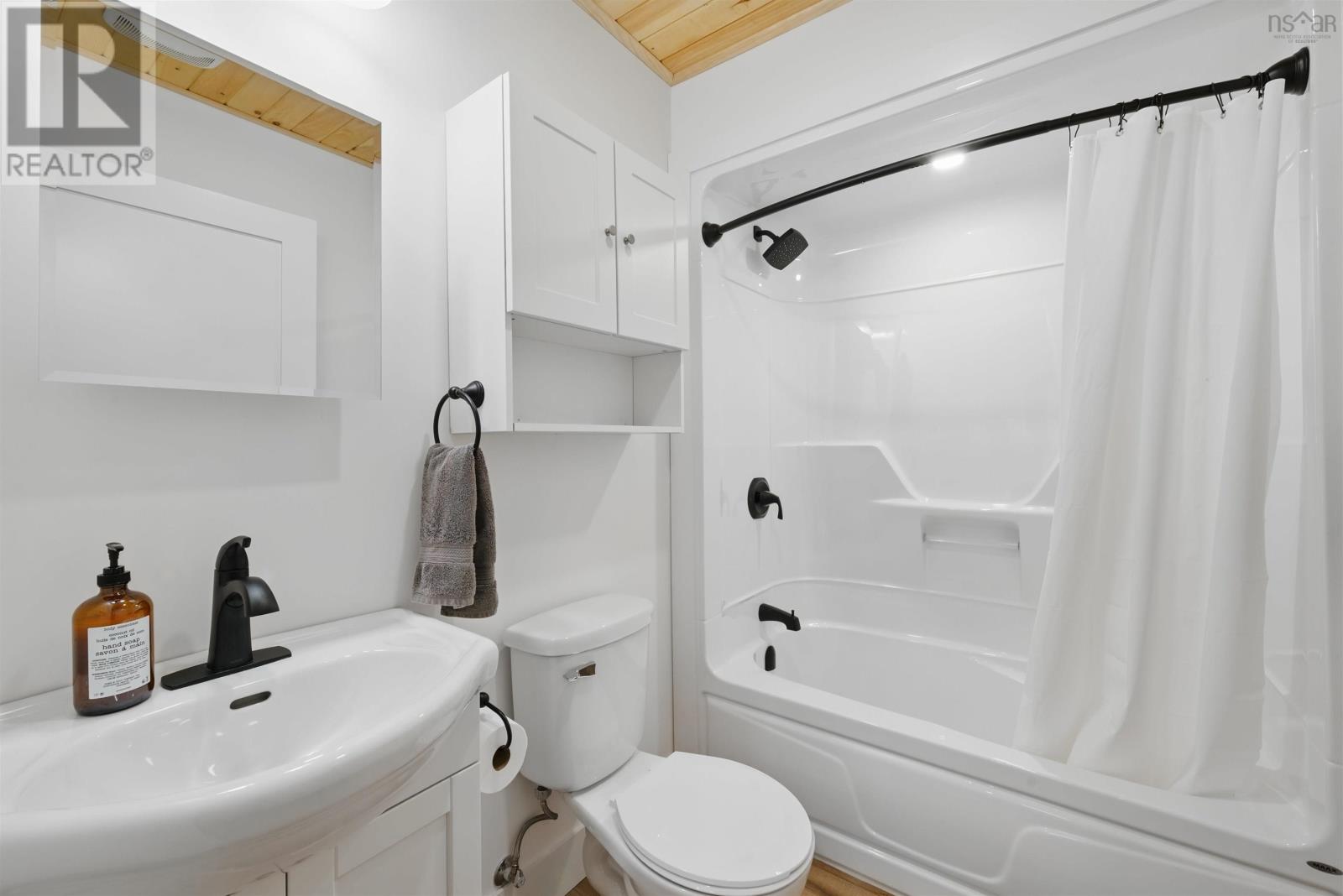 117 192 Resort Road Property Photo 21