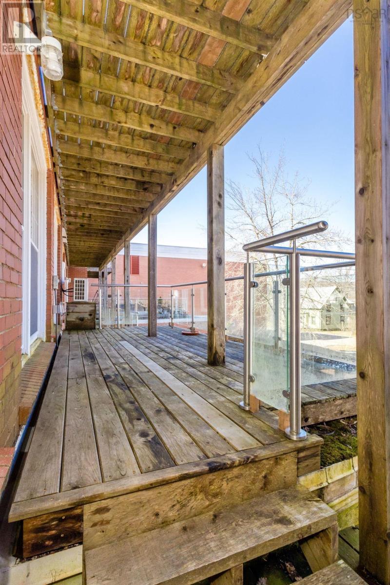 209 151 Ritchie Street Property Photo 18