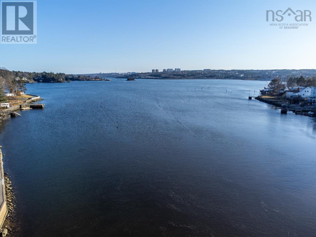 567 Shore Drive Property Photo 6