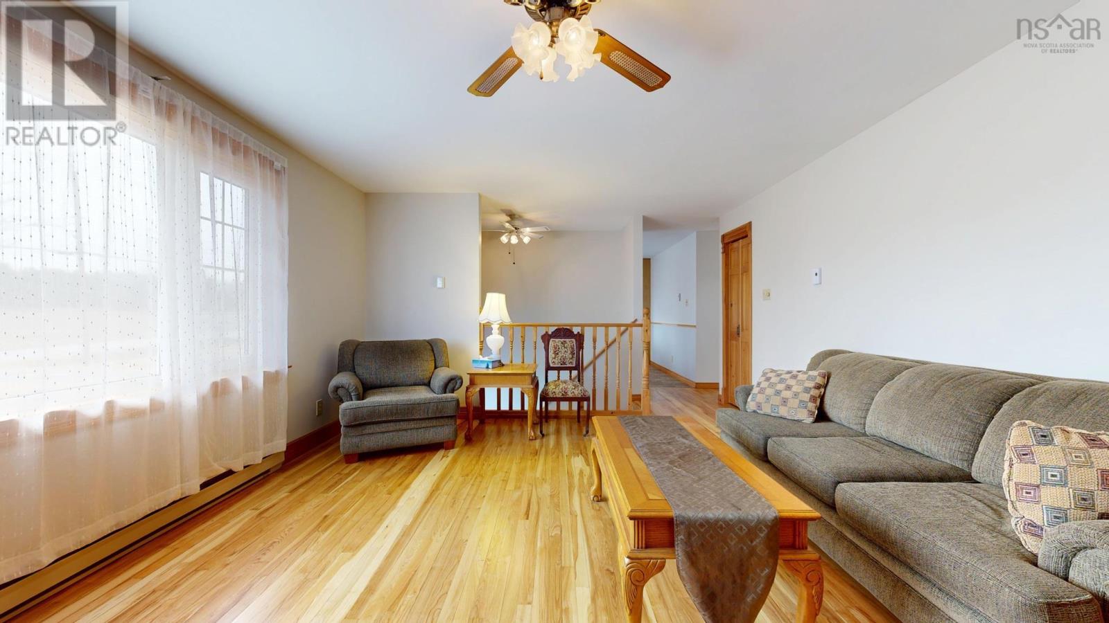 893 Thompson Road Property Photo 16