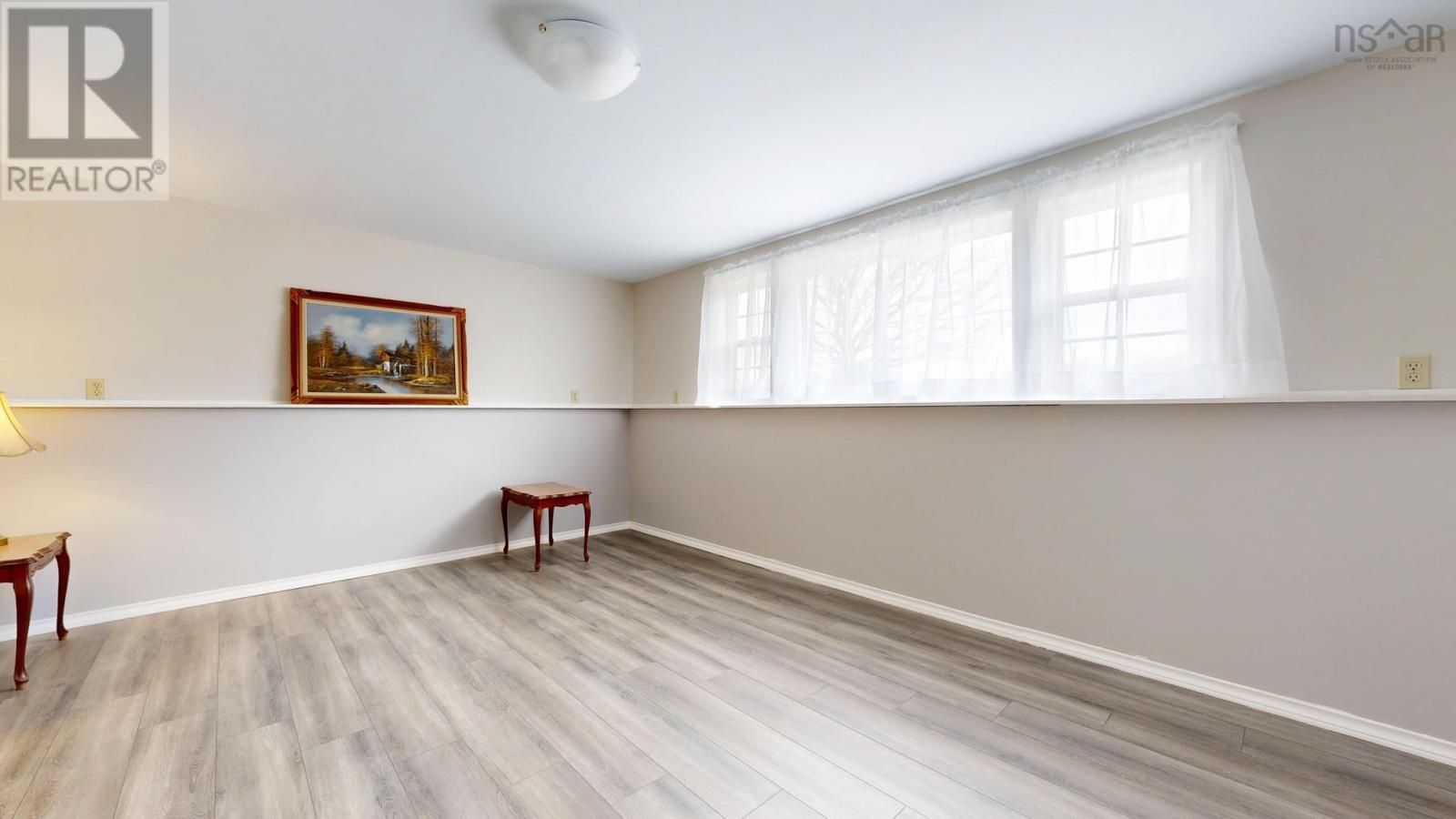 893 Thompson Road Property Photo 31