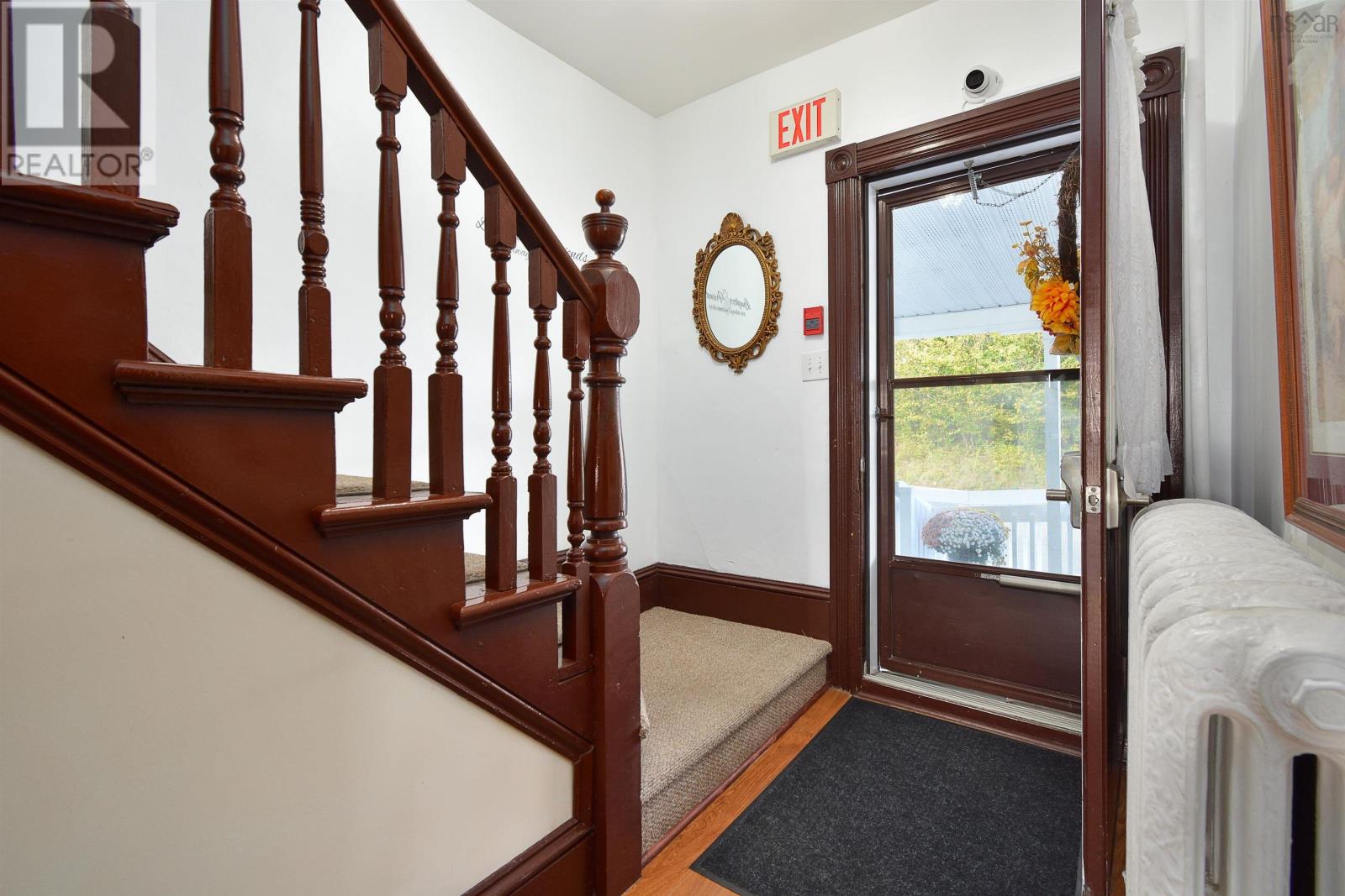 121 & 123 Pierce Street Property Photo 6
