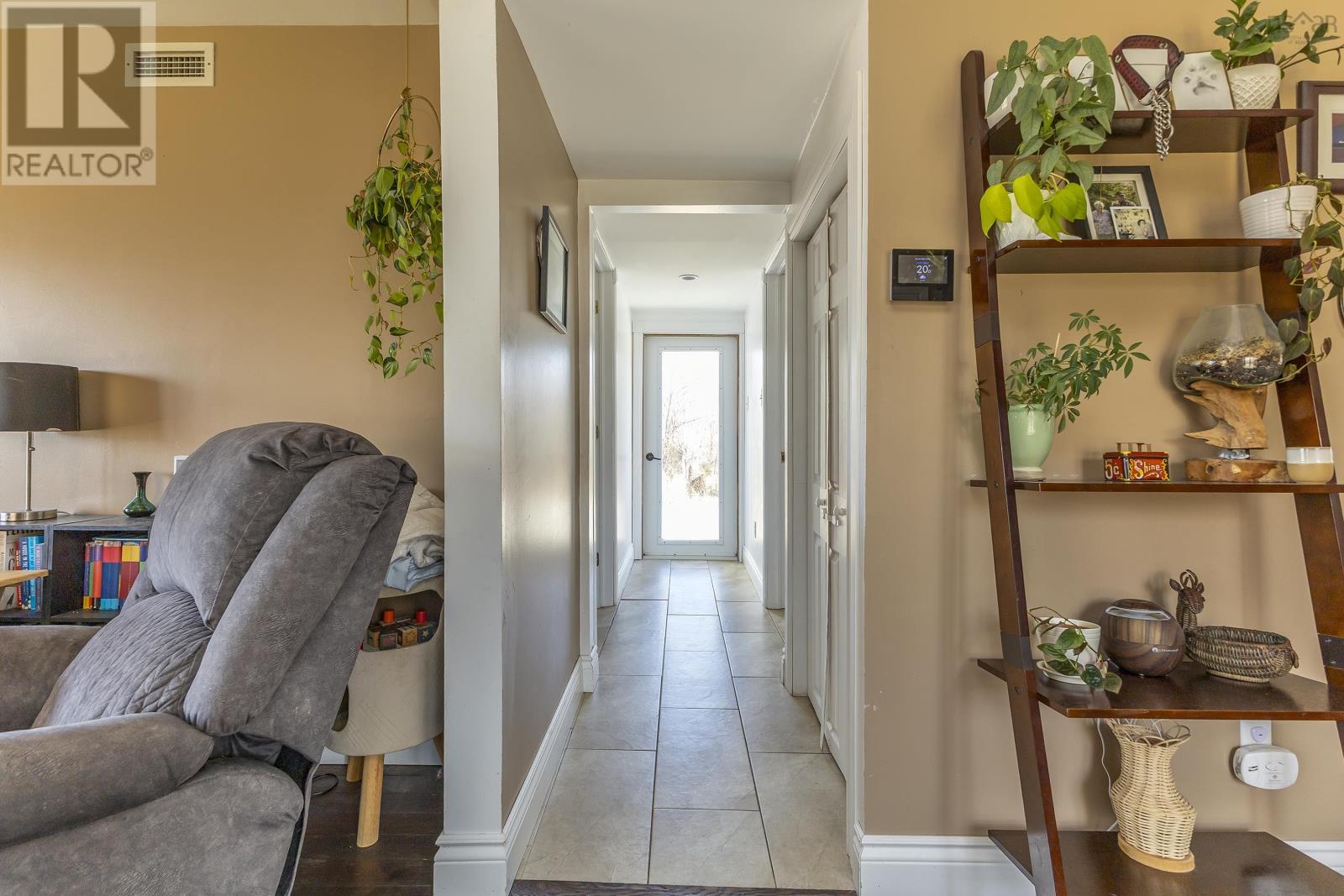 508 Lower Road Property Photo 12
