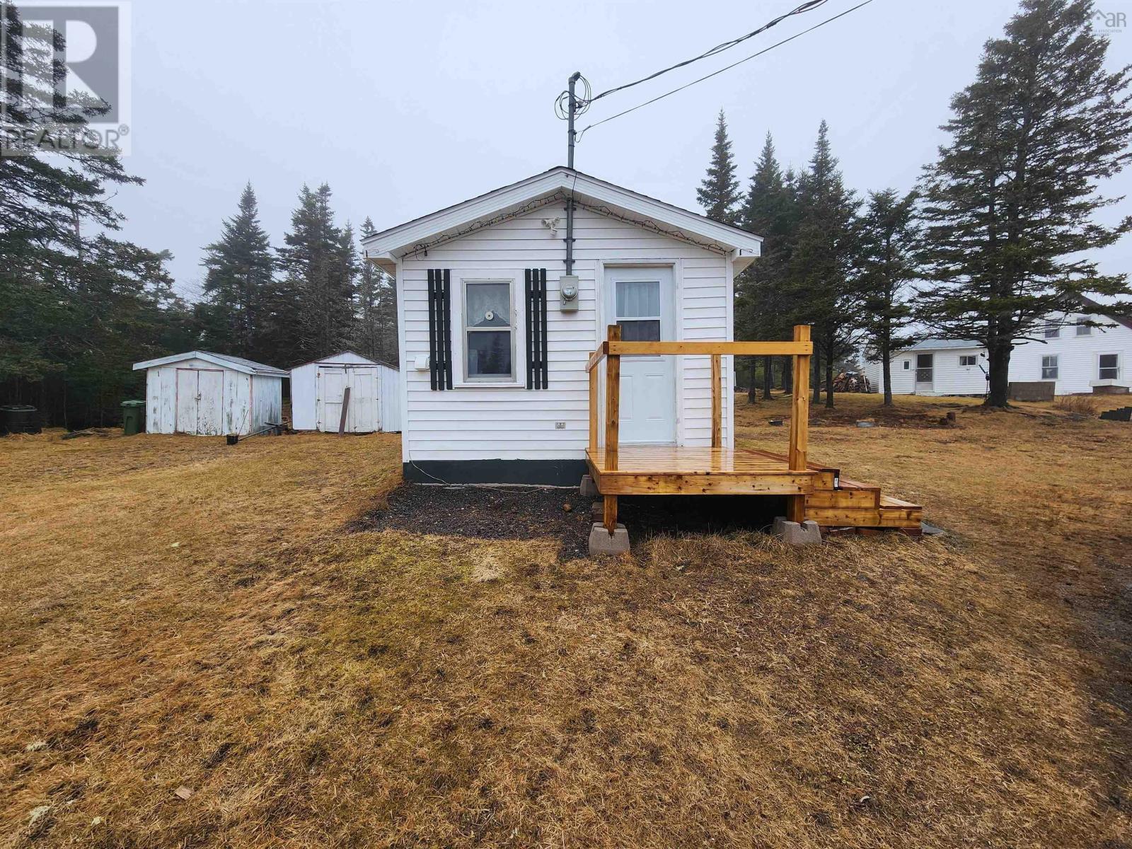 10610 Highway 316 Property Photo 1