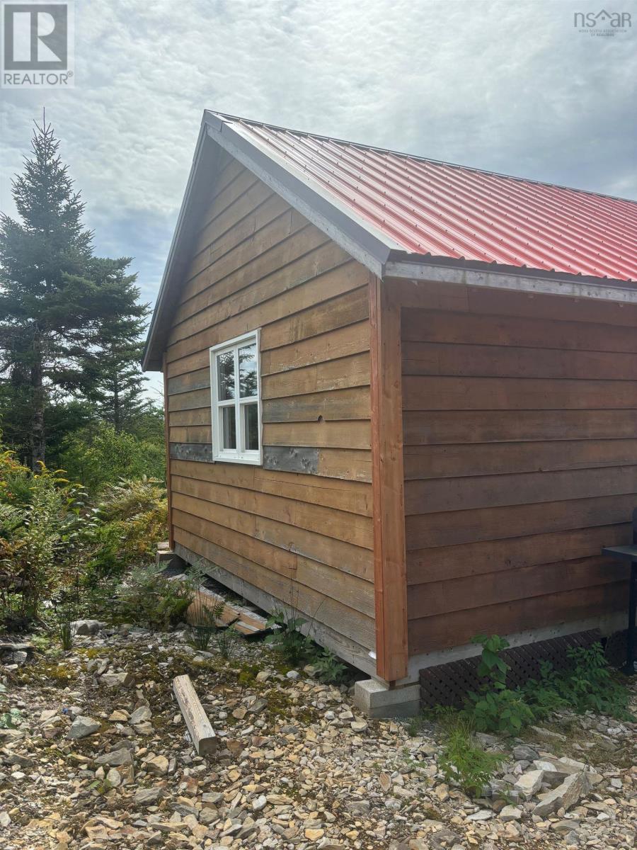 860 Mines Road Property Photo 4