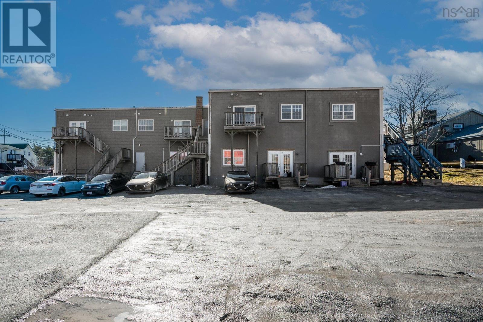 224 Dufferin Street Property Photo 10