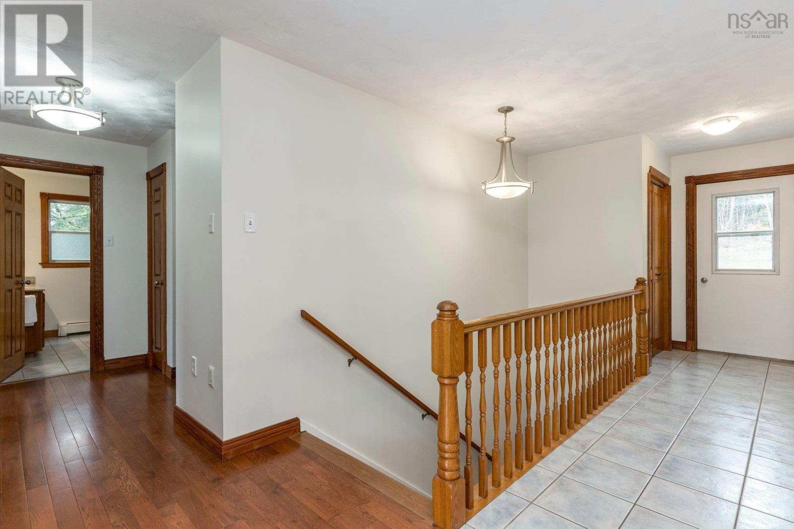 252 Howe Avenue Property Photo 26