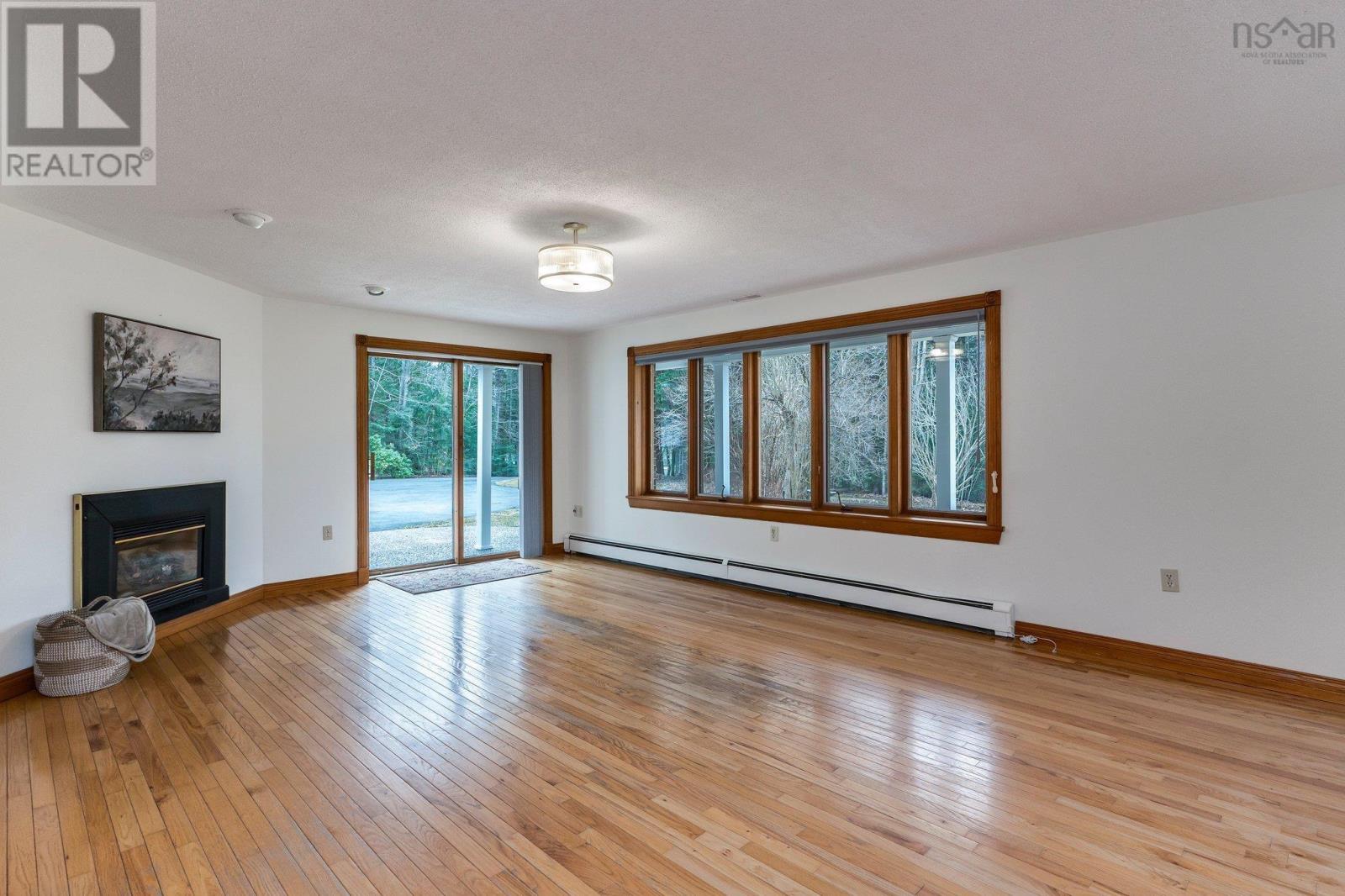 252 Howe Avenue Property Photo 32