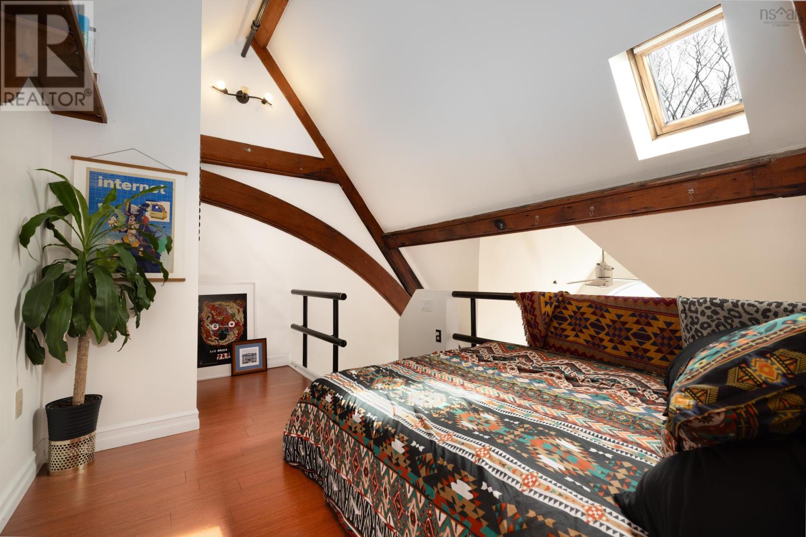 15 2128 Brunswick Street Property Photo 15