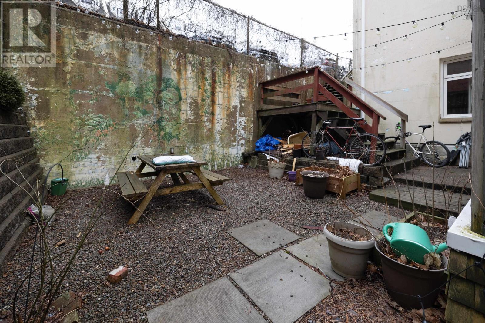 15 2128 Brunswick Street Property Photo 18