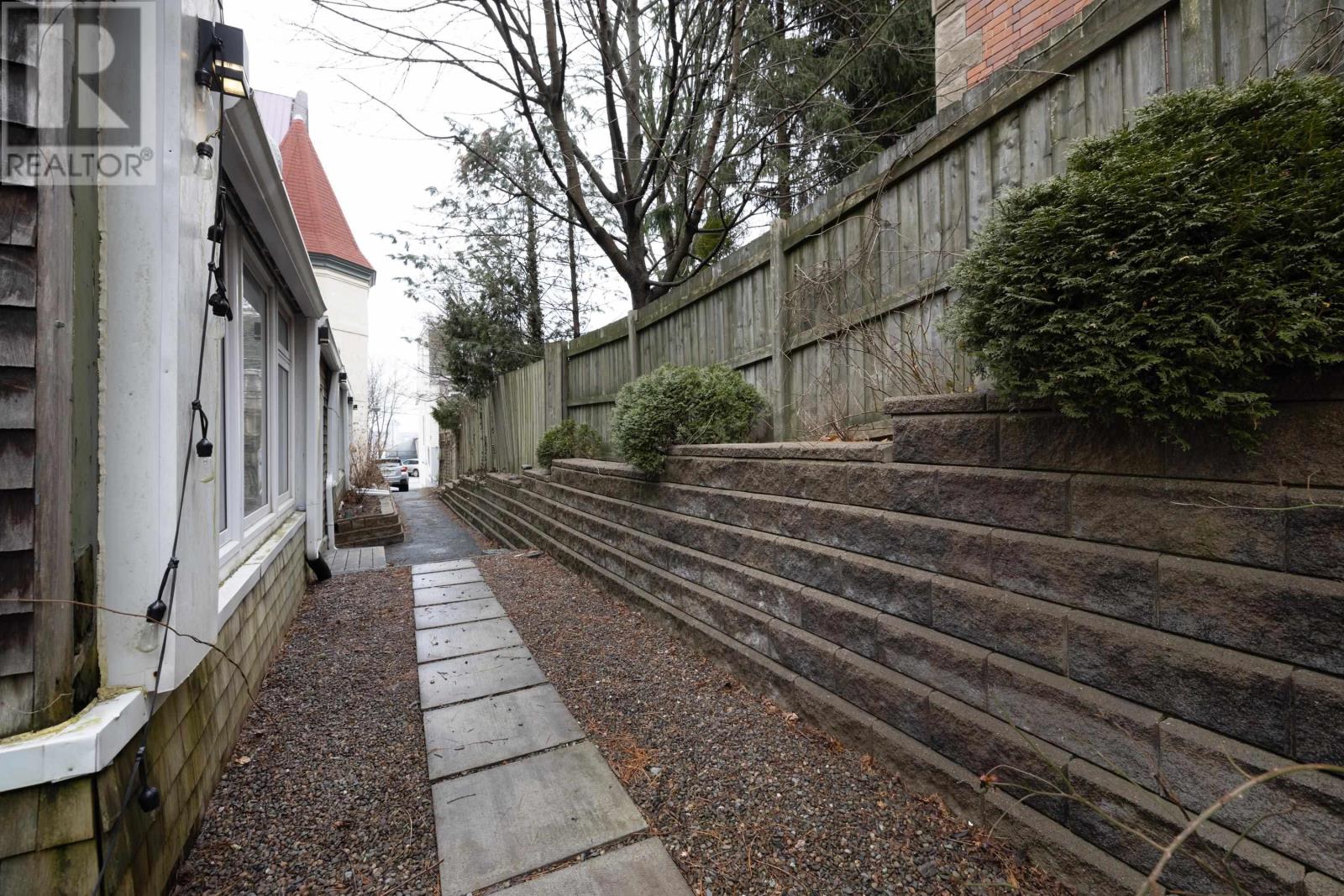 15 2128 Brunswick Street Property Photo 21