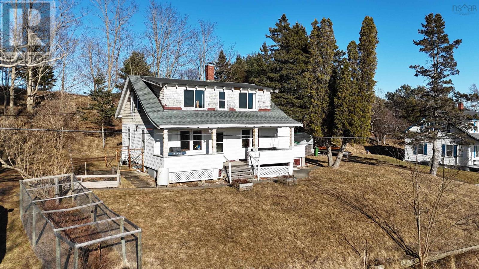 208 Kissing Bridge Road Property Photo