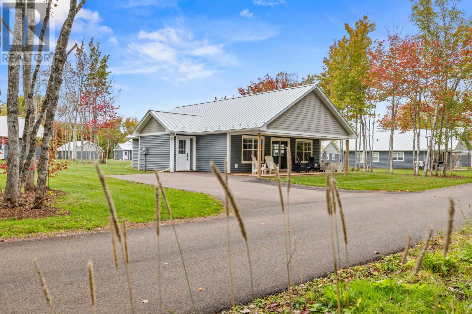 25 Charlottes Way Property Photo
