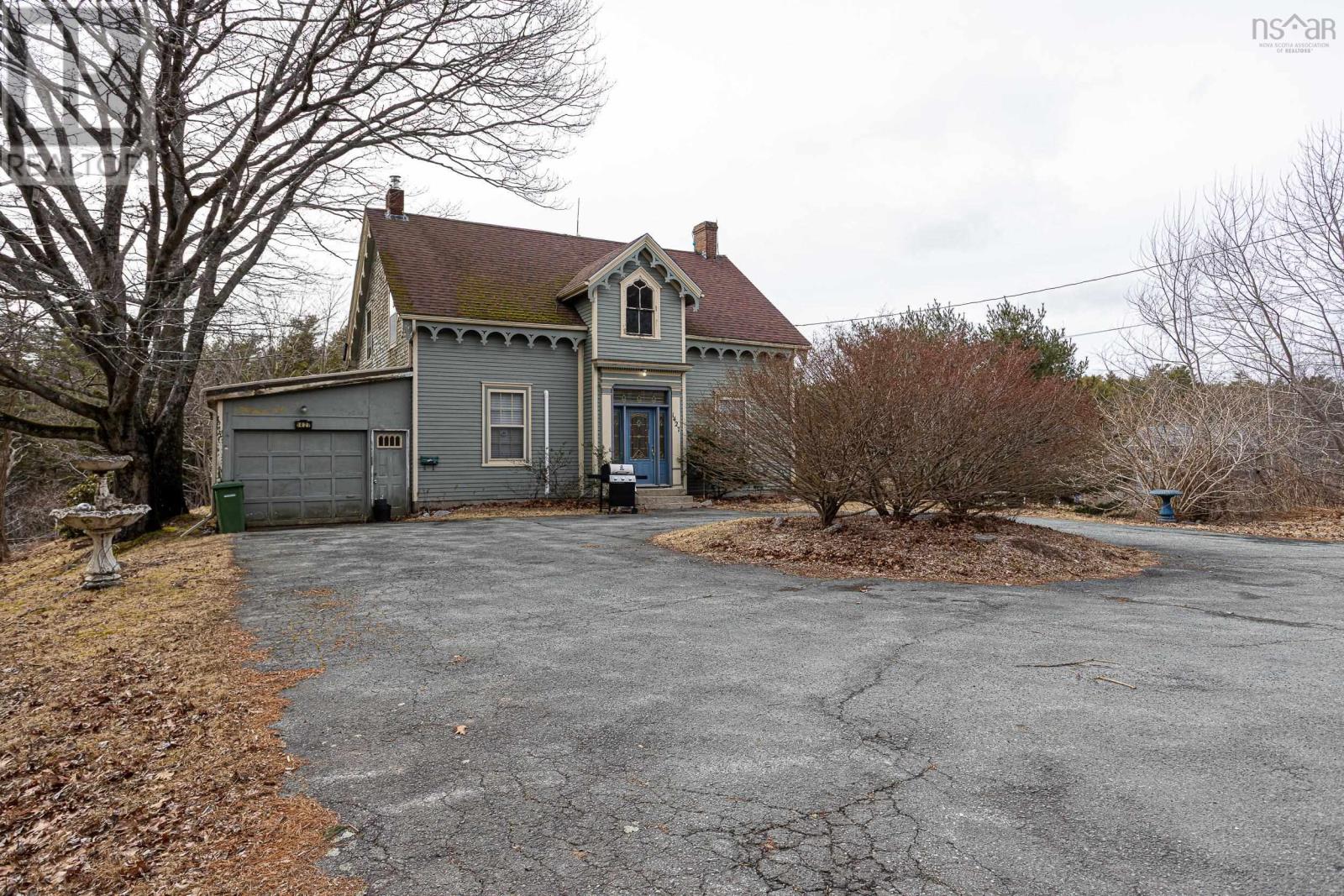 1427 Cobequid Road, 1431 And 1433 Cobequid Road Property Photo 2