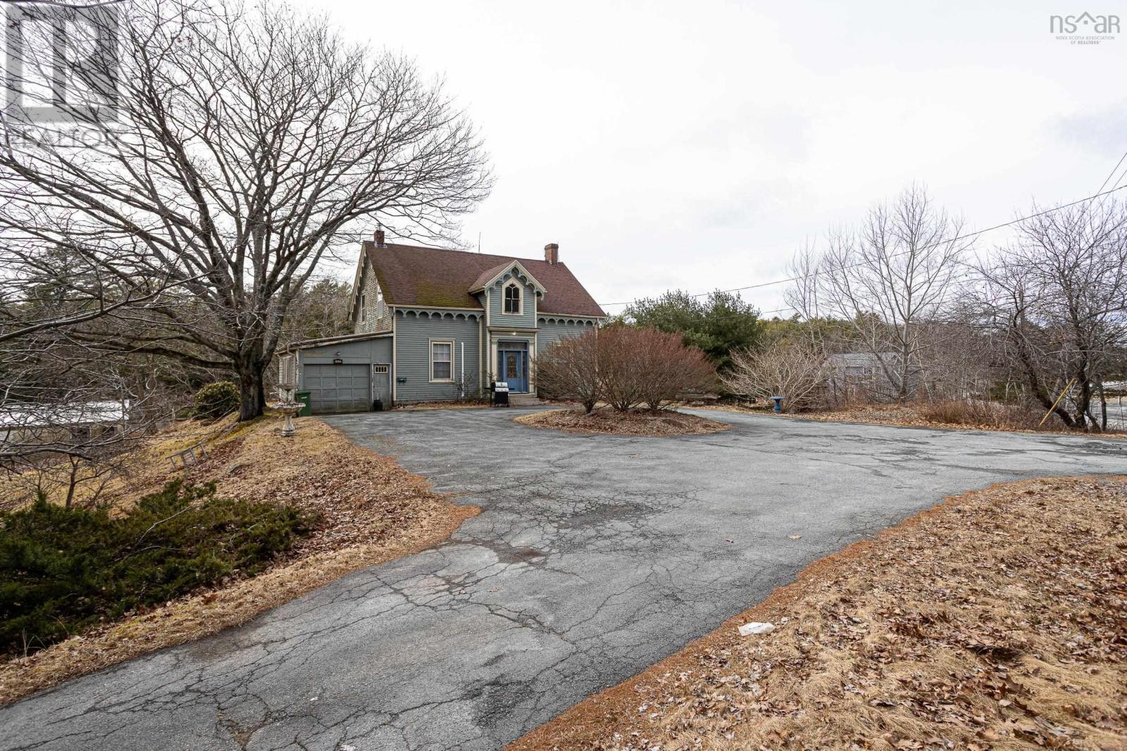 1427 Cobequid Road, 1431 And 1433 Cobequid Road Property Photo 3