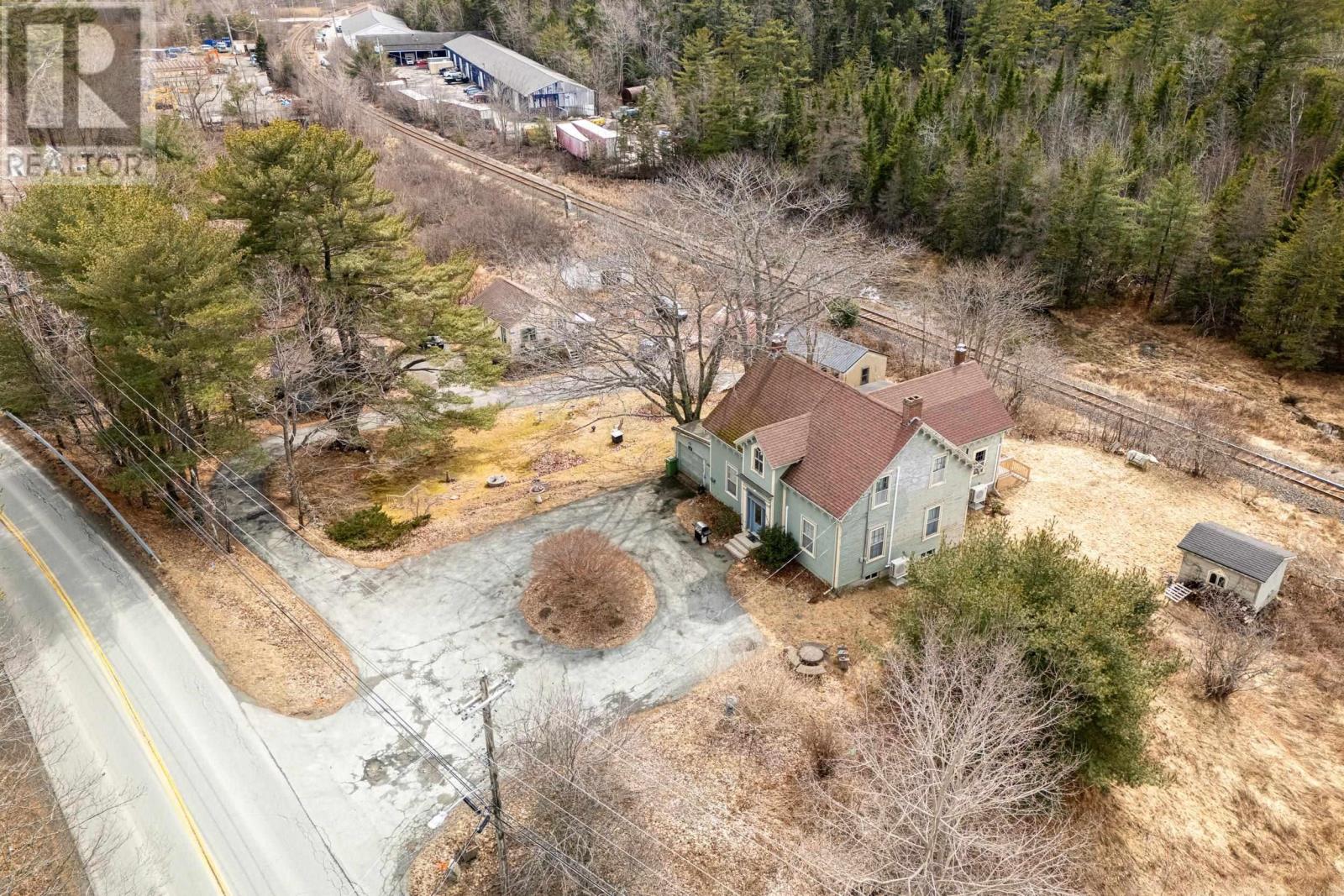 1427 Cobequid Road, 1431 And 1433 Cobequid Road Property Photo 8