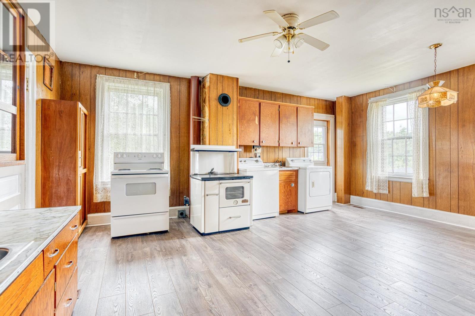 1427 Cobequid Road, 1431 And 1433 Cobequid Road Property Photo 14