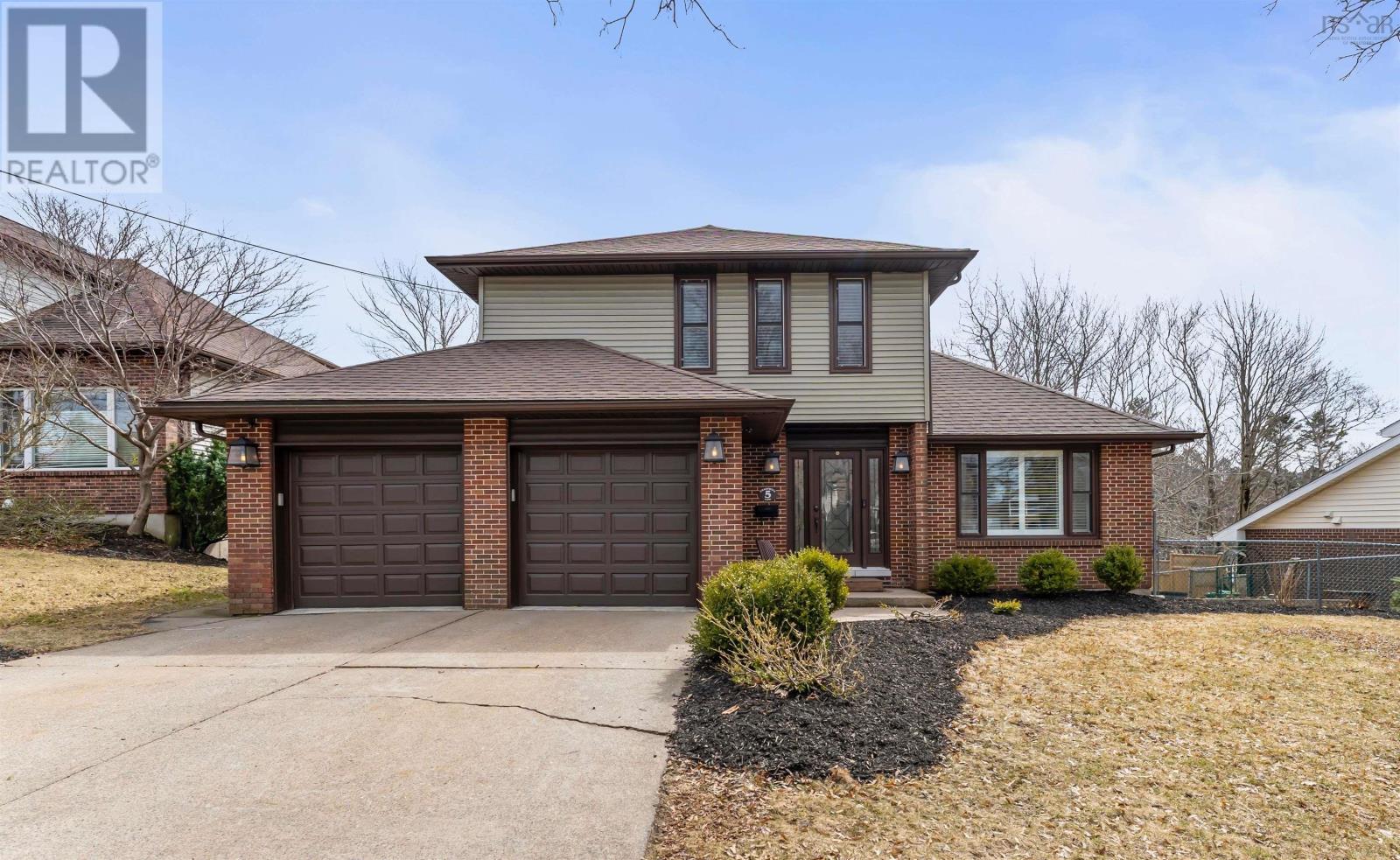 5 Chartwell Lane Property Photo