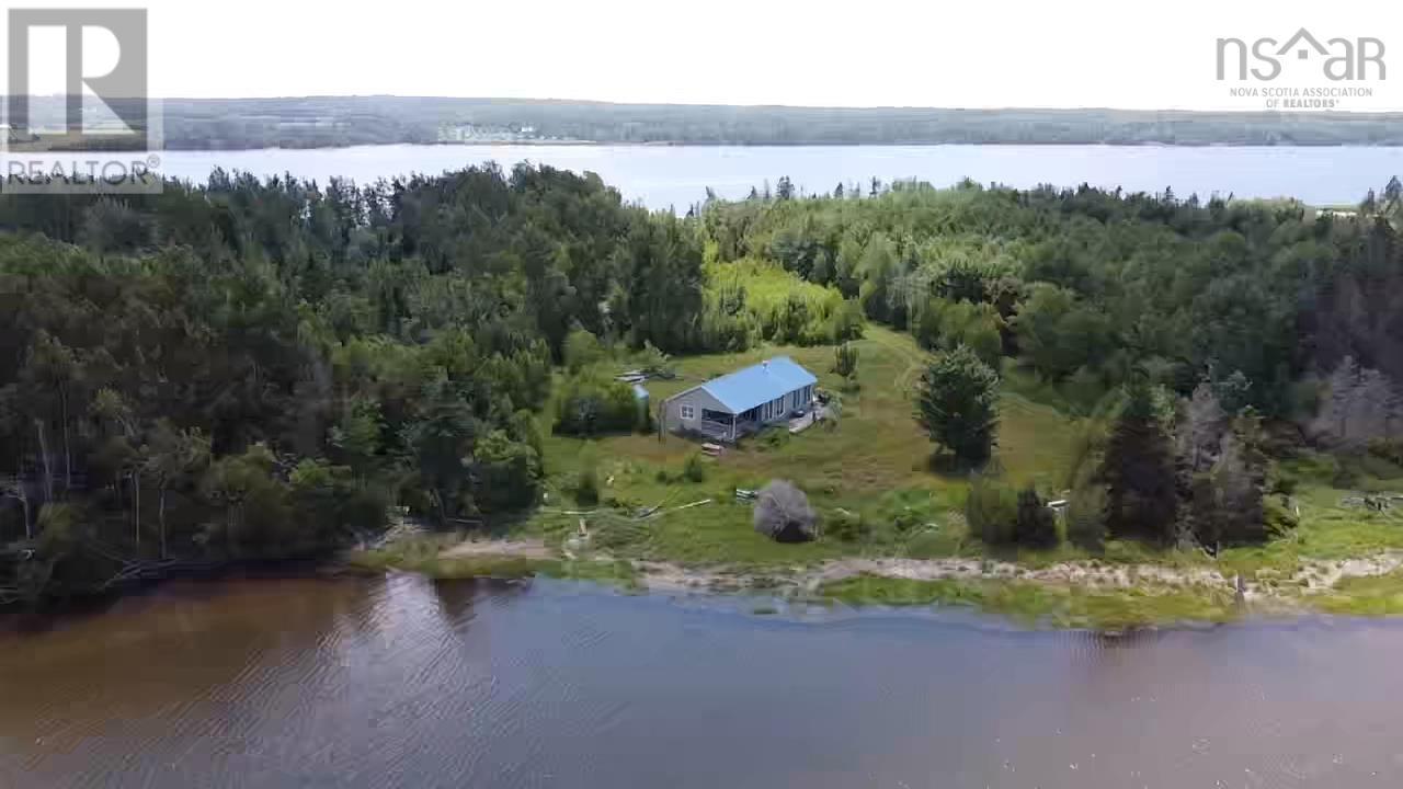 354 Horton Point Road Property Photo 9