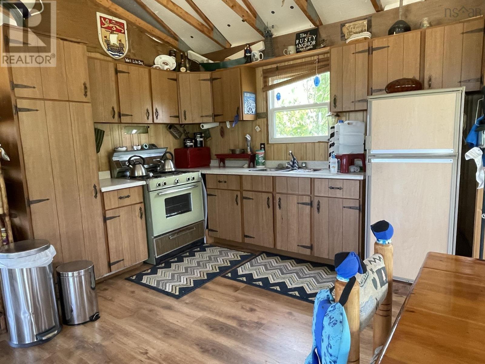 354 Horton Point Road Property Photo 26