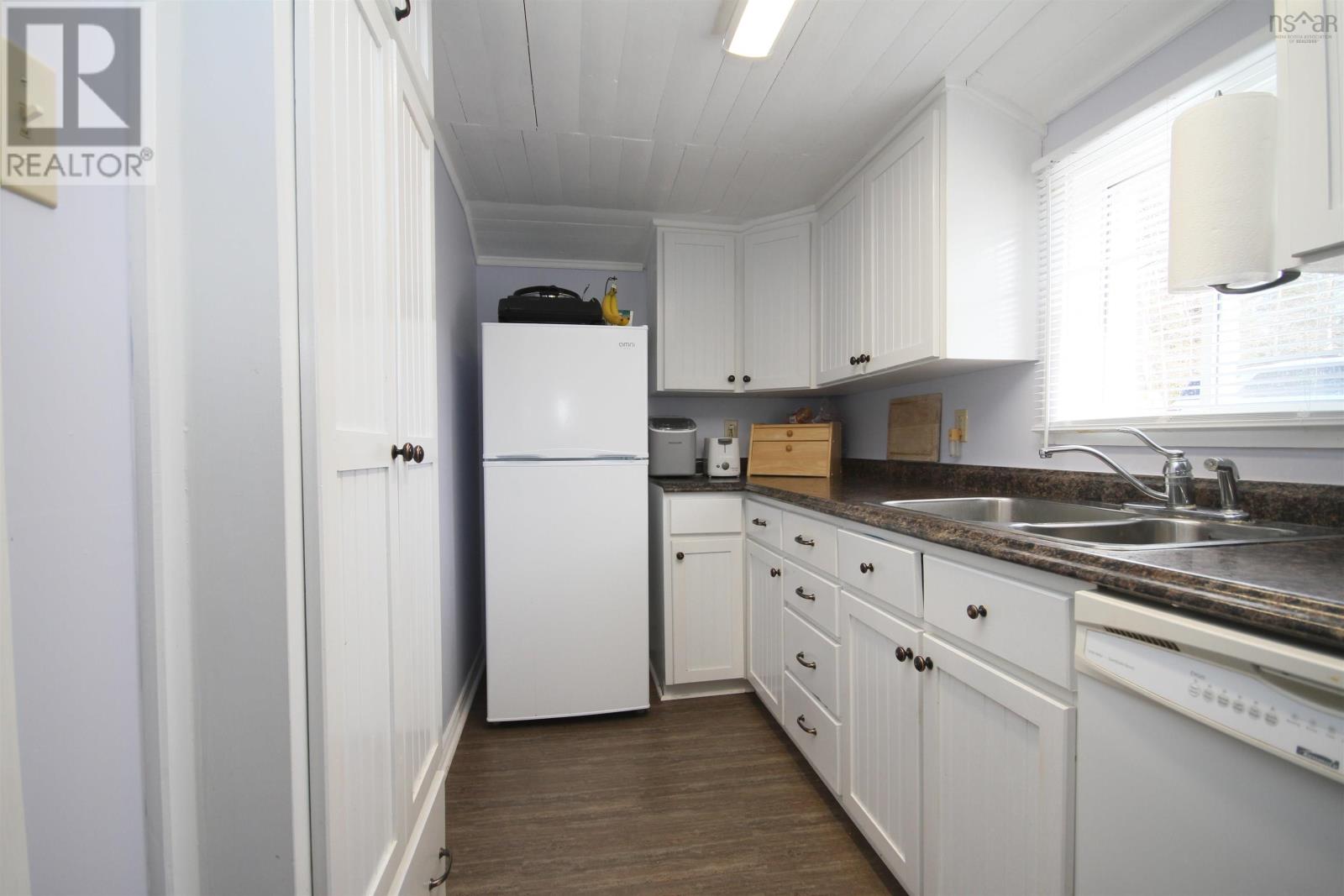 2738 Hwy 344 Property Photo 13