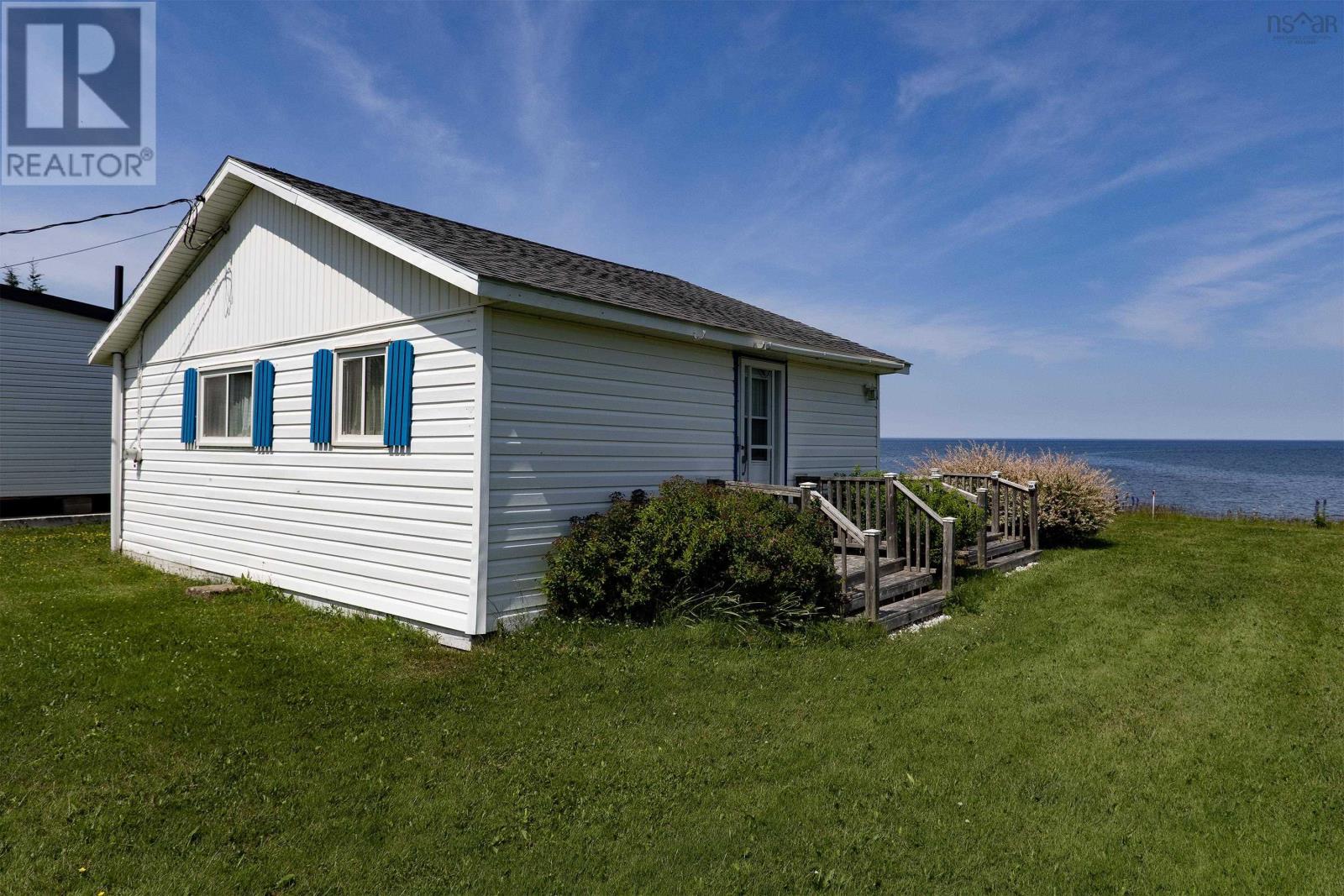 130 Beach Road Property Photo 1