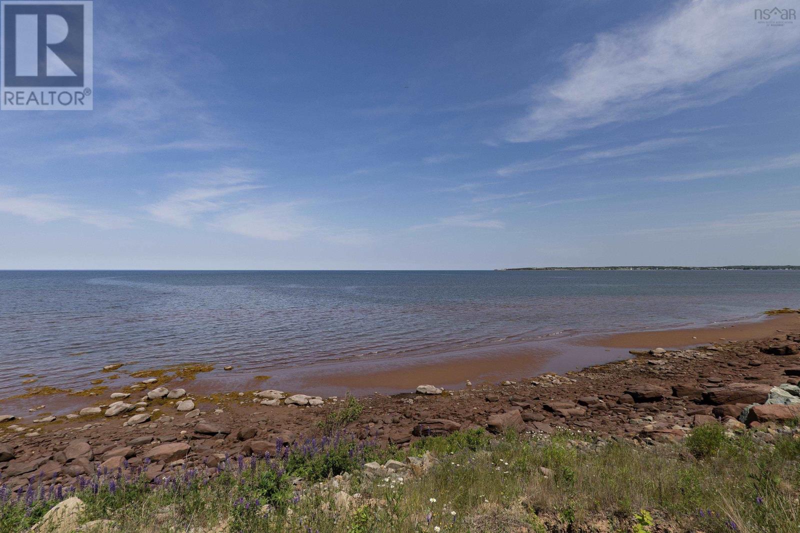 130 Beach Road Property Photo 4