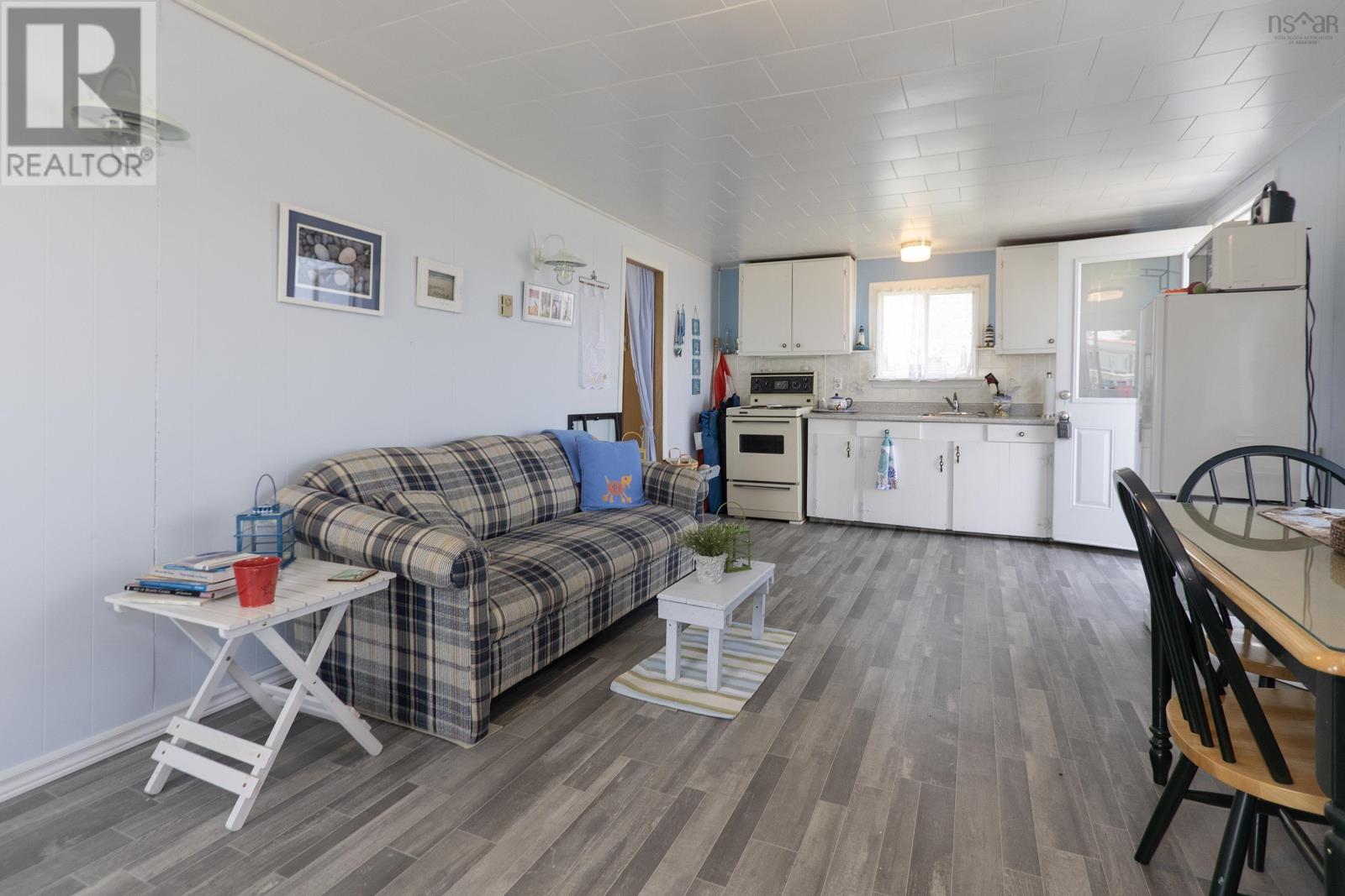 130 Beach Road Property Photo 19