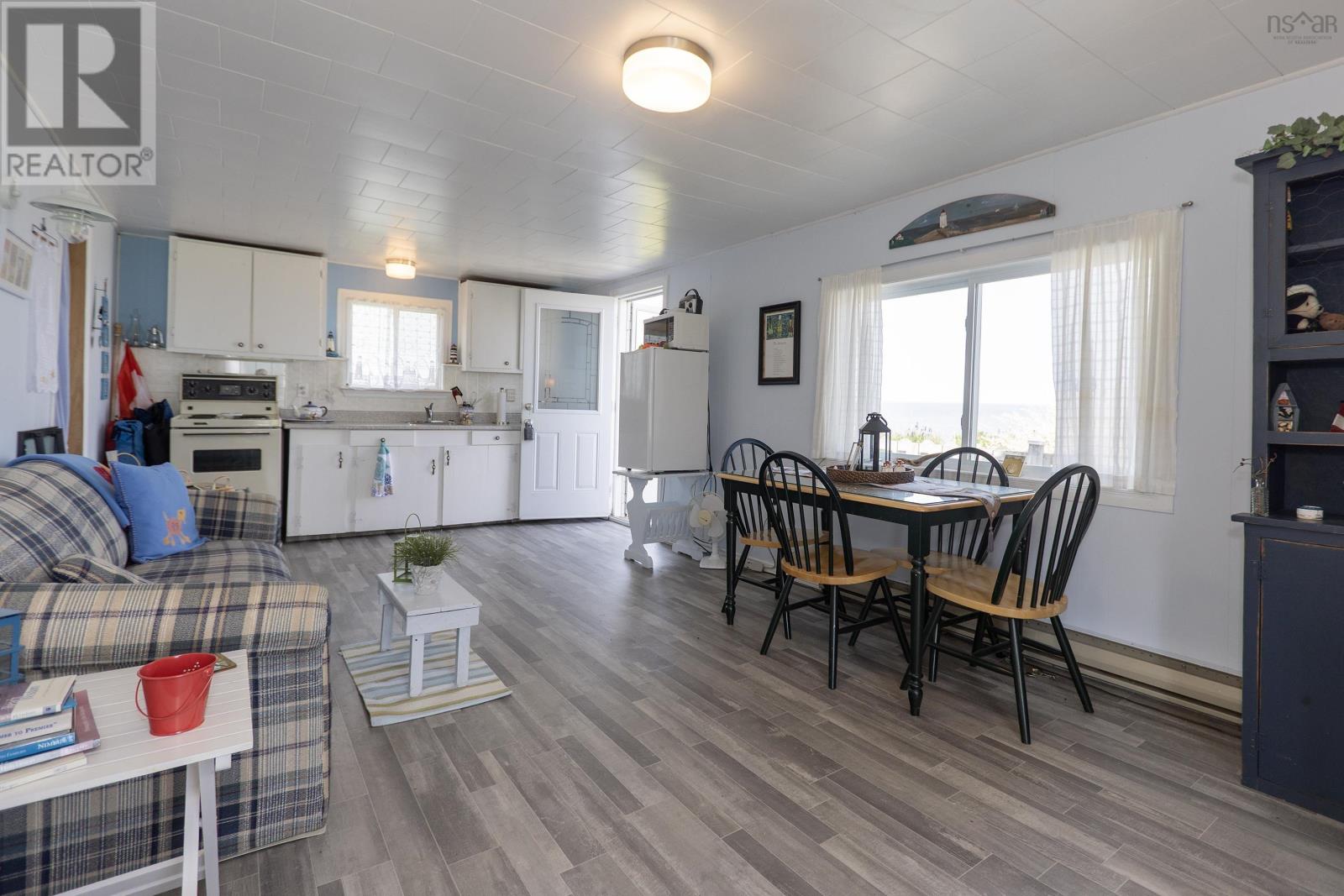 130 Beach Road Property Photo 20