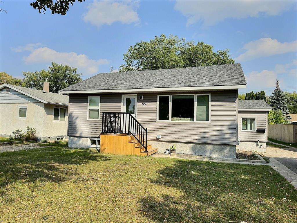 1211 1st Street Property Photo