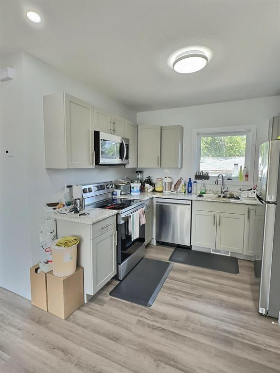 1211 1st Street Property Photo 6