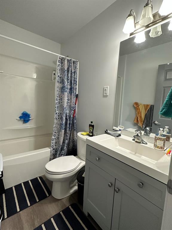 1211 1st Street Property Photo 10