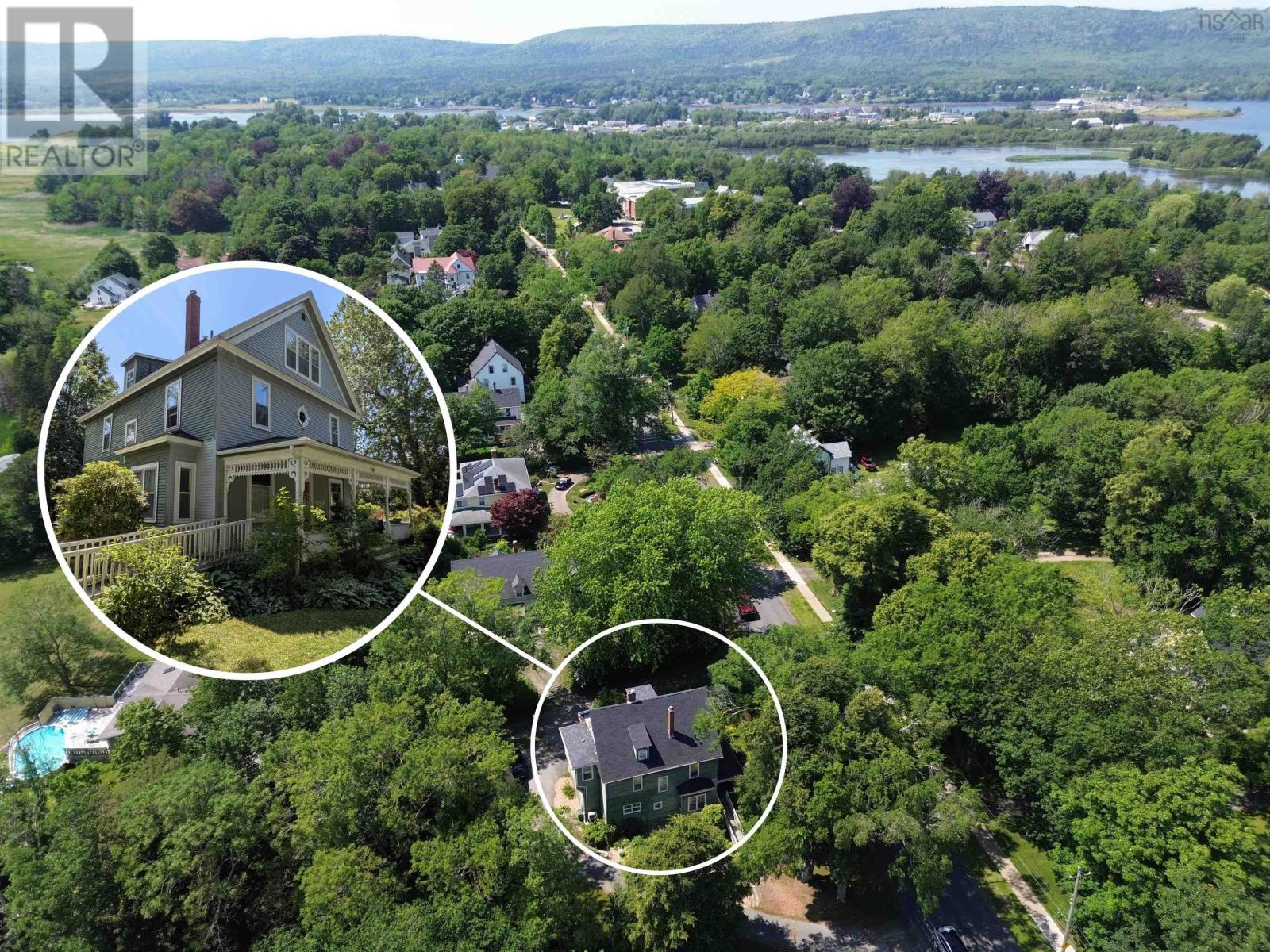 703 Saint George Street Property Photo 1