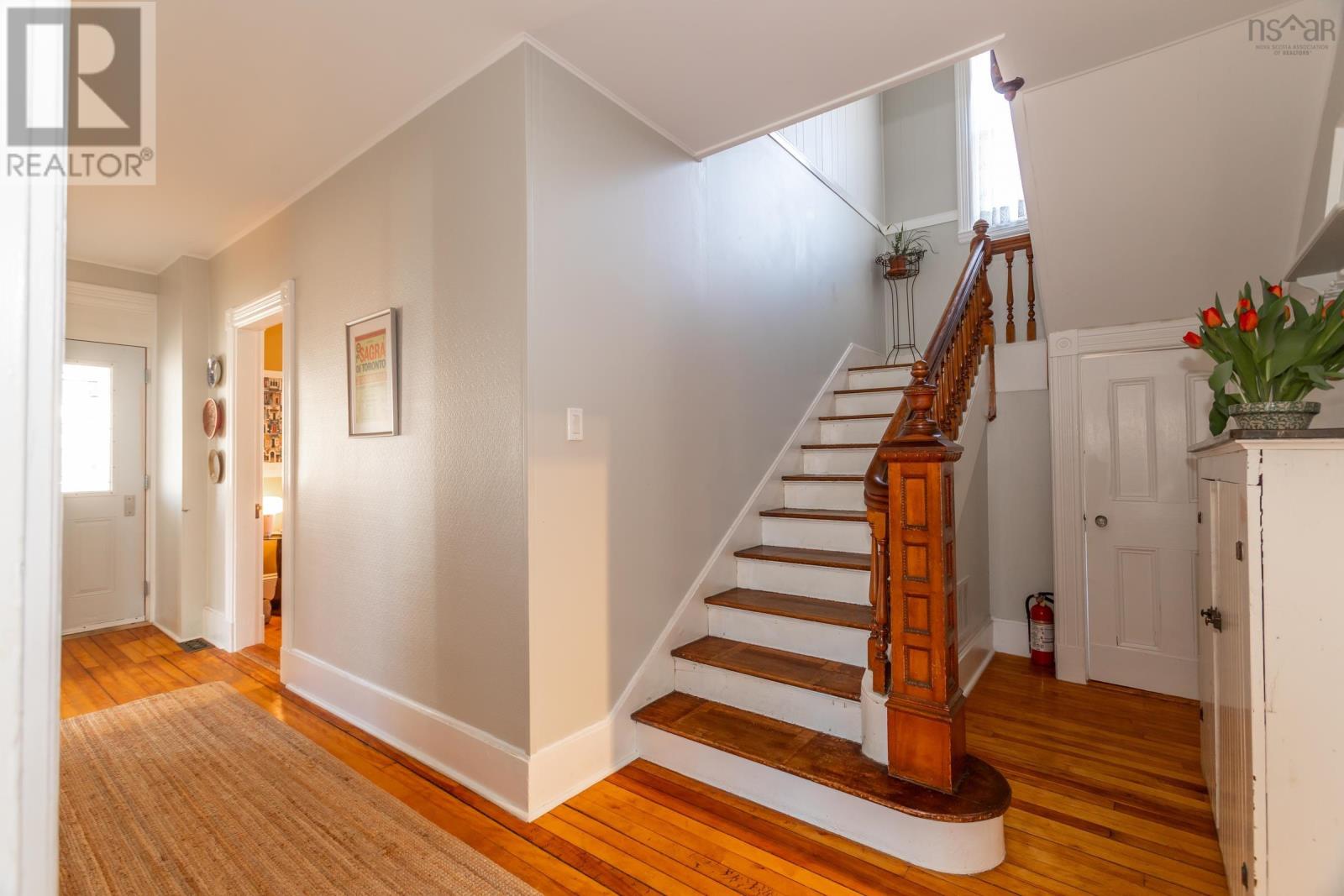 703 Saint George Street Property Photo 25