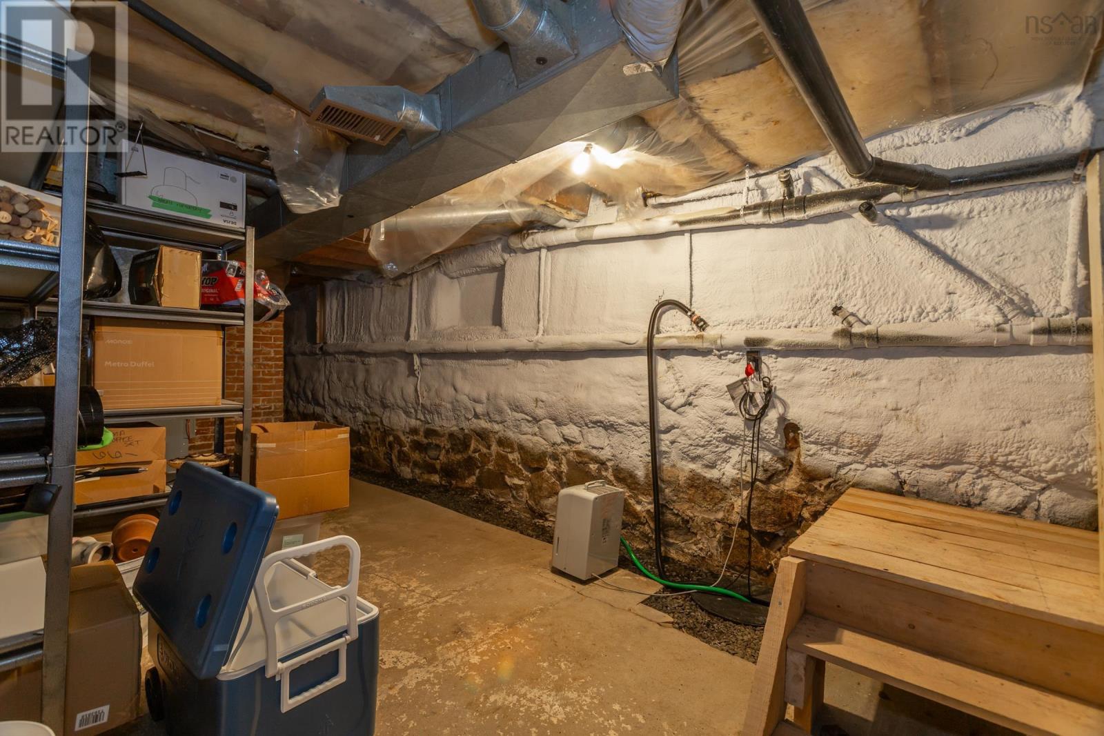 703 Saint George Street Property Photo 48