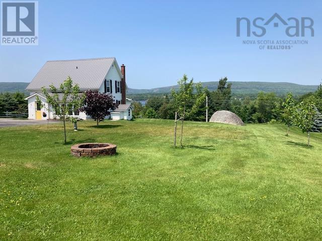 676 201 Highway Property Photo 5