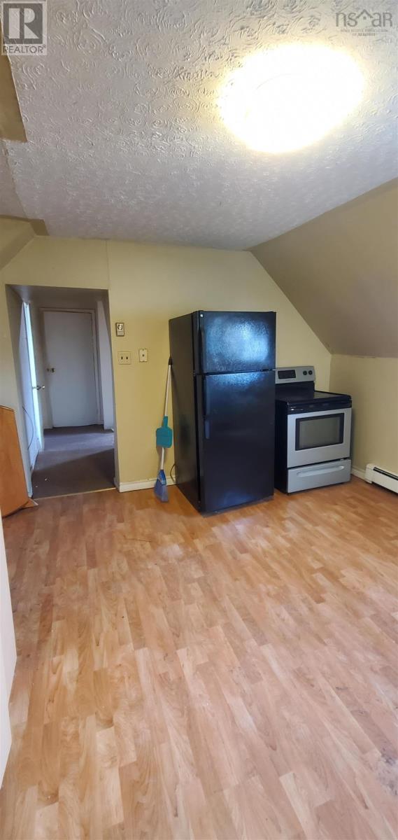 1792 Victoria Street Property Photo 21
