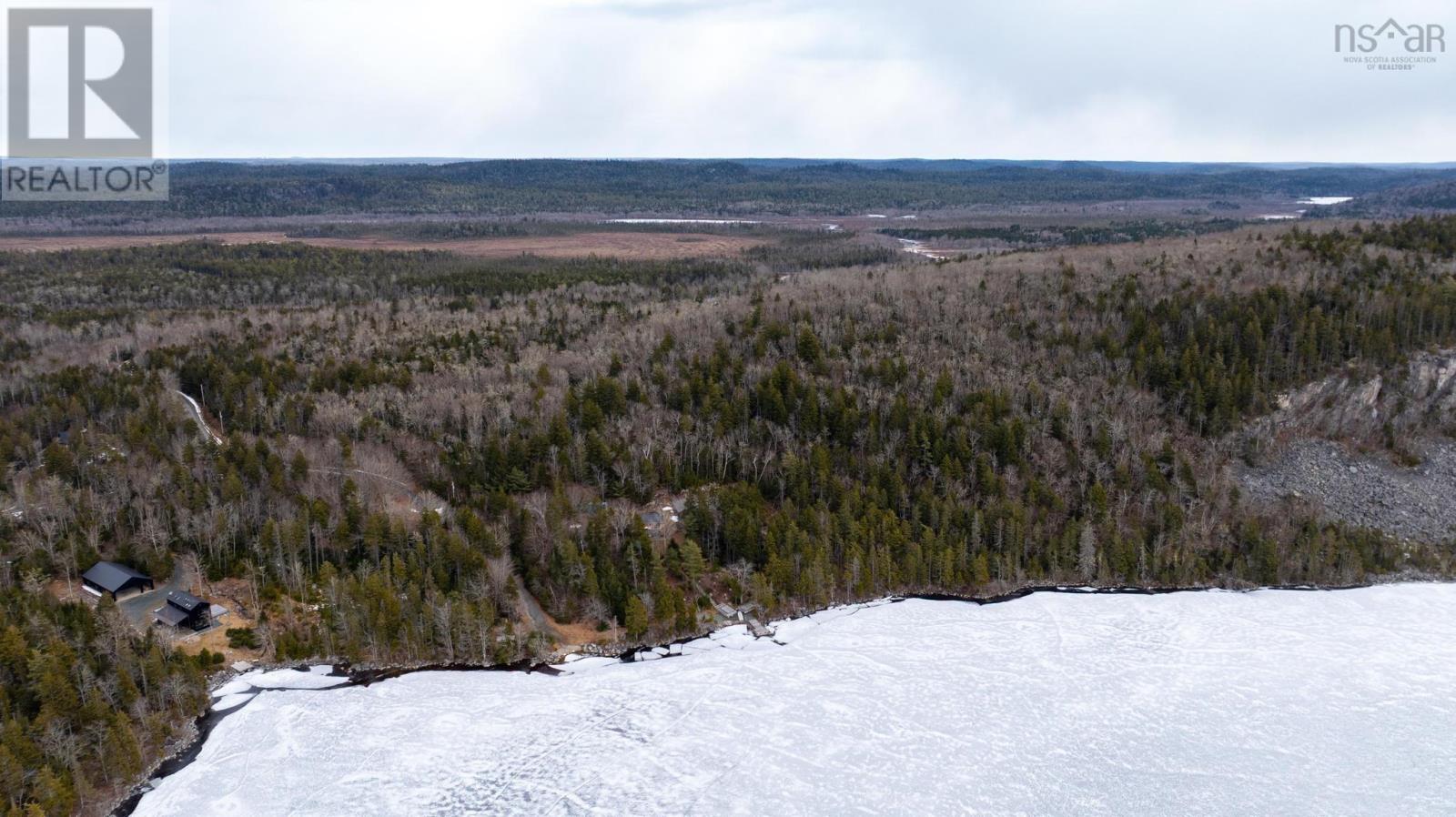 A2-7 Highway 357 Property Photo 2