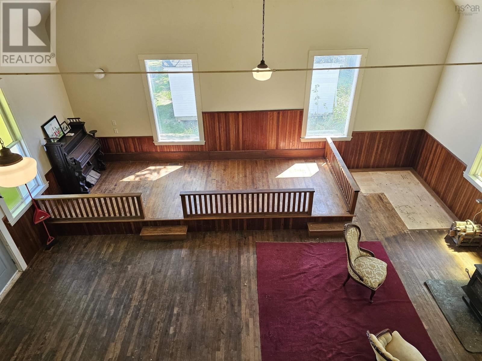 6910 Highway 2 Property Photo 30